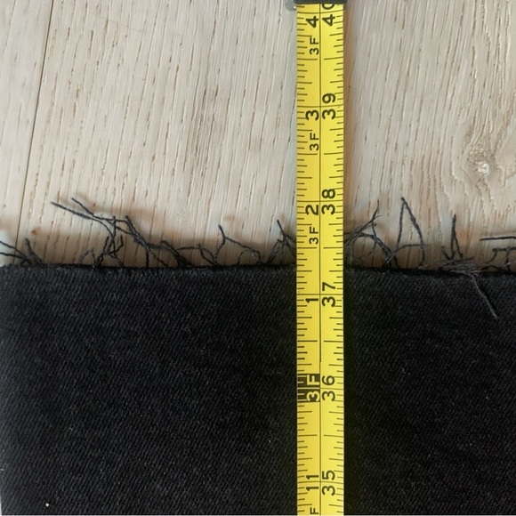 Zara Black Jeans‎ with 5 Buttons - Picture 11 of 12